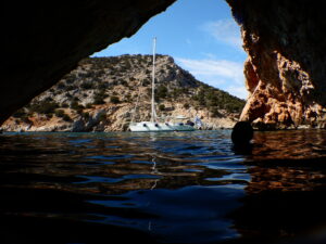 Rina cave sailing experience