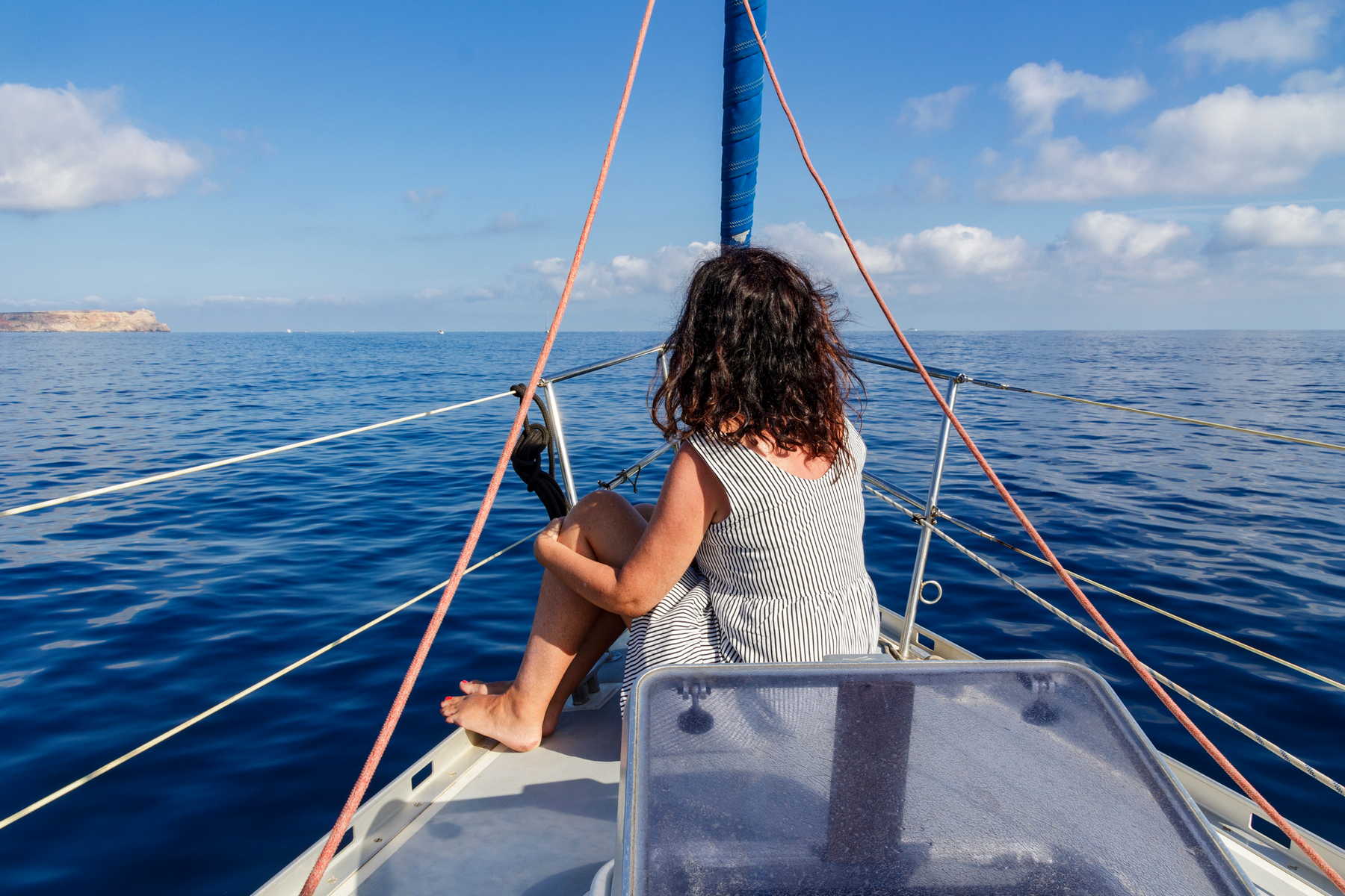 the best way to explore the Cyclades