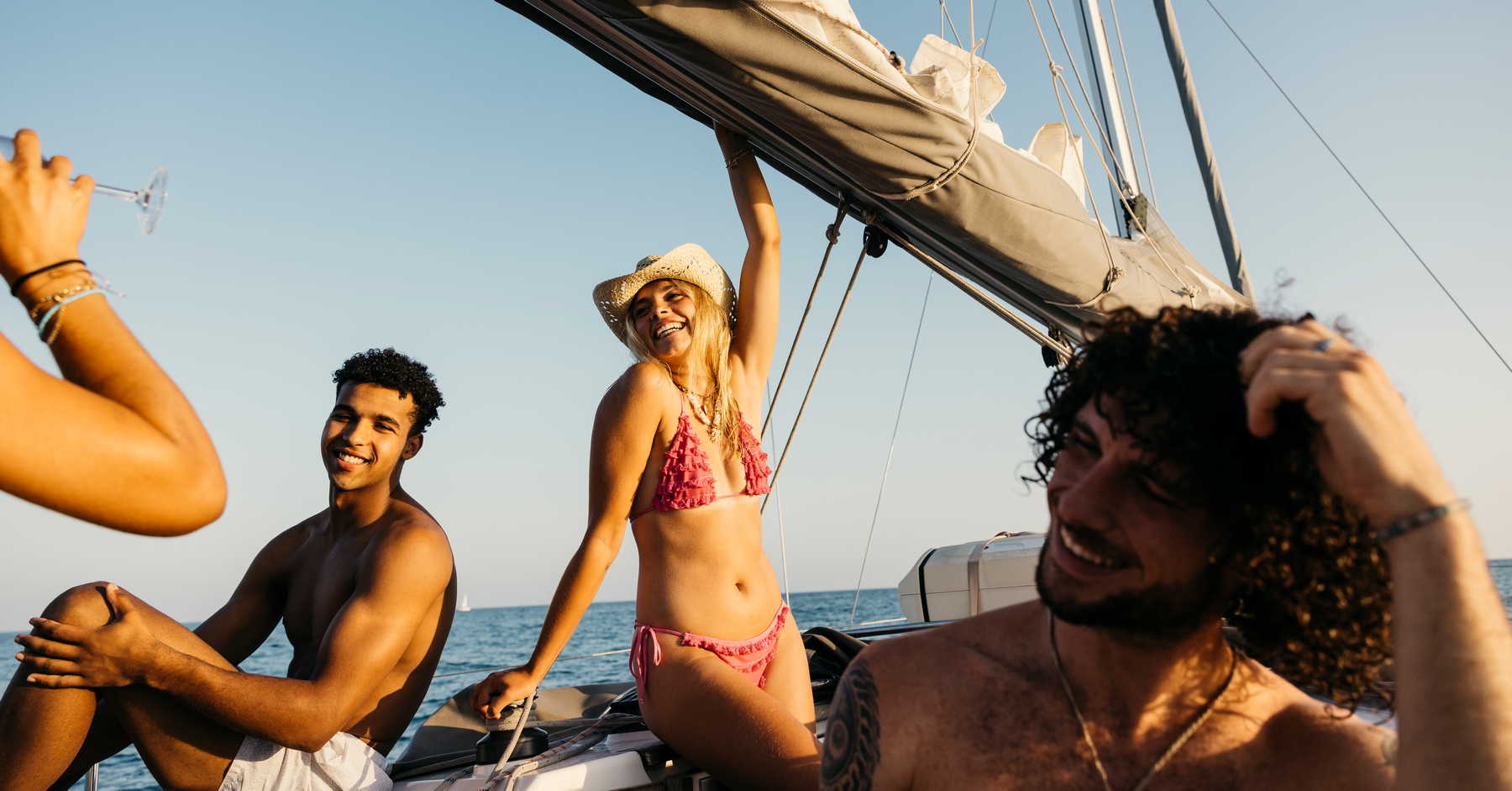 How to choose the right private sailing tour in Naxos